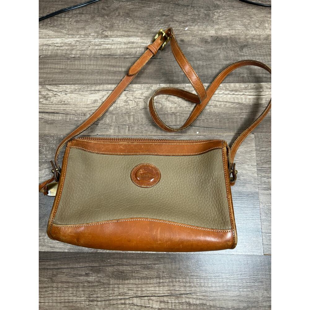 Vintage Dooney & Bourke Purse Leather Tan Brown Designer 90’s Shoulder Bag